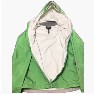 Patagonia small women’s rain jacket